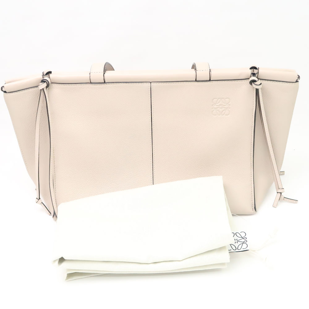 LOEWEクッショントートバッグライトオート