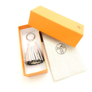 HERMES エルメス カルメントリコロール タッセルキーリング レザー チャーム キーホルダー レディース AY6770W3