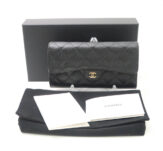 CHANEL シャネル クラシック キャビアスキン マトラッセ AP0241Y01864 ロングフラップウォレット 二つ折り長財布 レディース AY5165W2