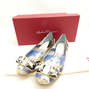 Salvatore Ferragamo フェラガモ Varina スカーフプリント フラットパンプス 6(23.5cm) ヴァラリボン レディース AY7295