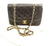 CHANEL シャネル マトラッセ ダイアナ 22 ショルダーバッグ ブラック AM8000